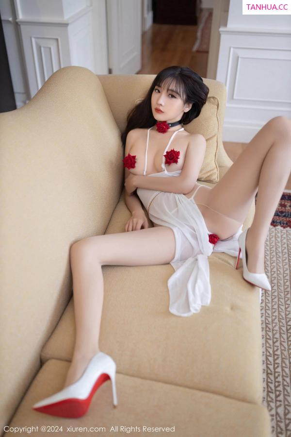 陆萱萱  [XiuRen]高清写真图 2024.05.16 No.8553 陆萱萱 妩媚美腿第55张图片
